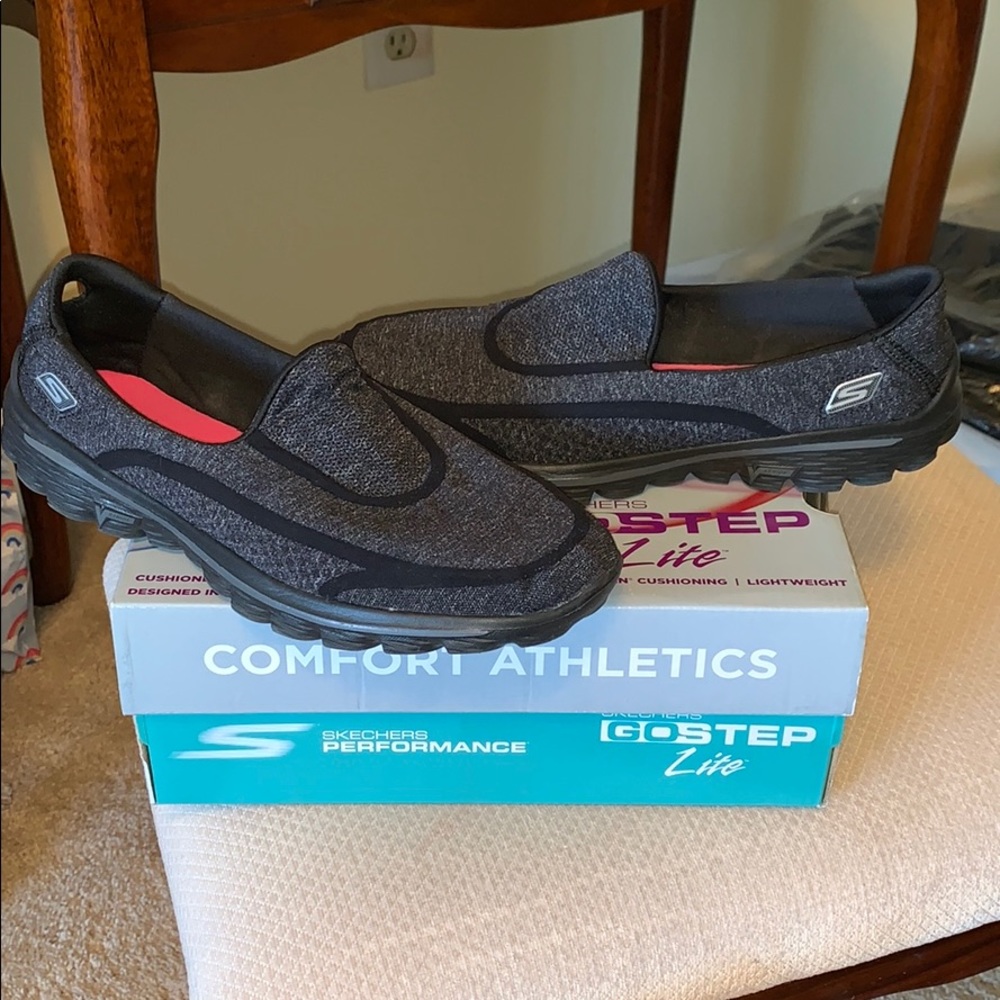 Sketchers Go Walk 2